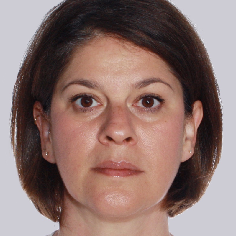 Yasmina A.